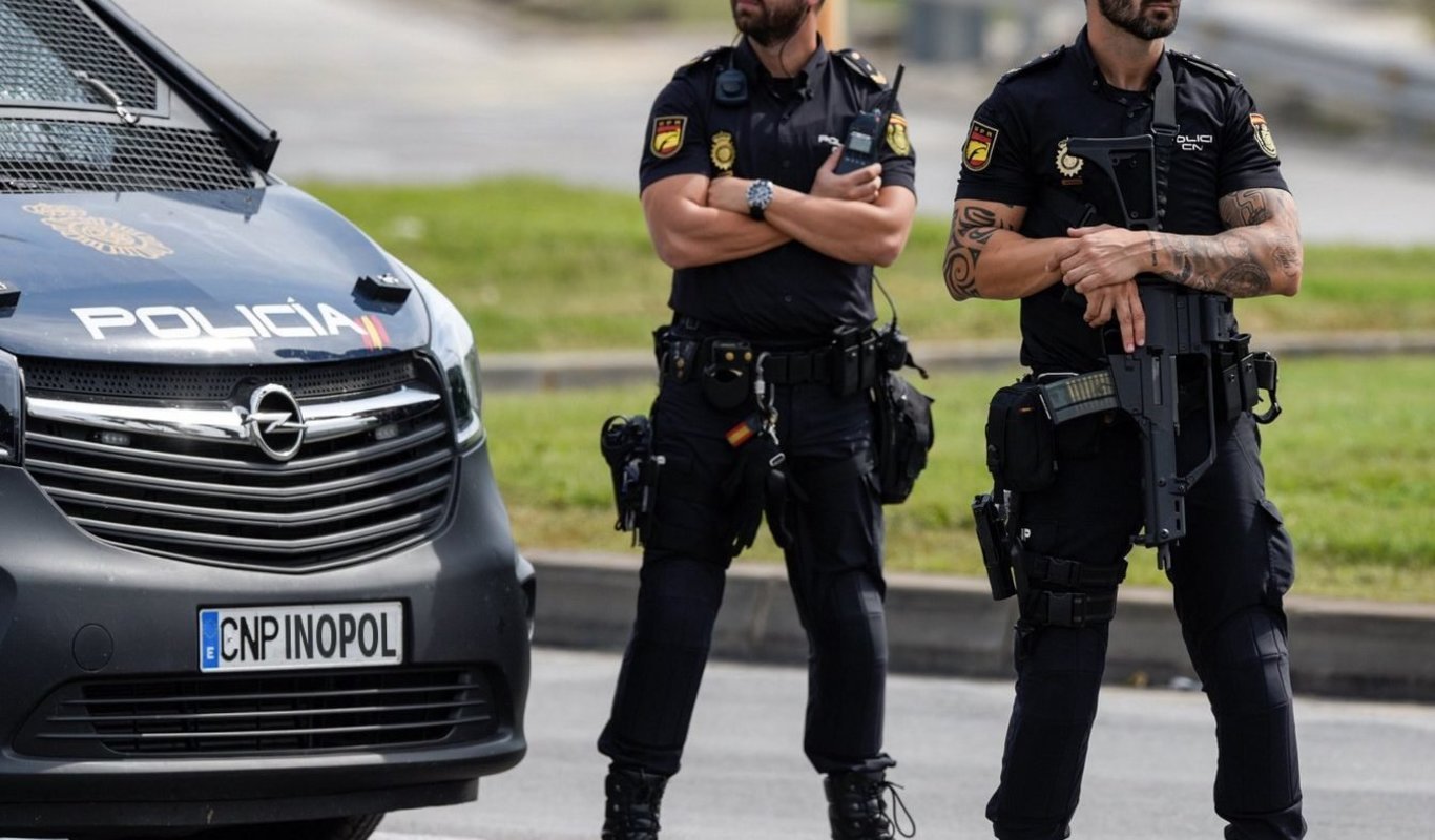 Police Nacional ramp up Christmas patrols