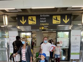 What we know about Spain’s plan to welcome all vaccinated tourists from June 7 Terenia Airport Arrivals