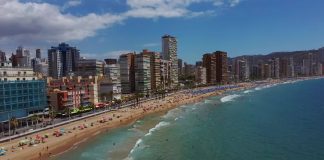 Pedro Sanchez is told to use diplomacy to boost Benidorm and Costa Blanca tourism by getting Spain onto UK ‘Green’ travel list Pedro Sanchez is told to use diplomacy to boost Costa Blanca tourism by getting Spain onto UK 'Green' travel lists