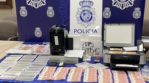 Boy In Spain S Barcelona Arrested For Running Euro Note Forgery Business Via Social Media Platform