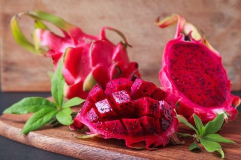 Pitaya Dragon Fruit Chowhound 670x446