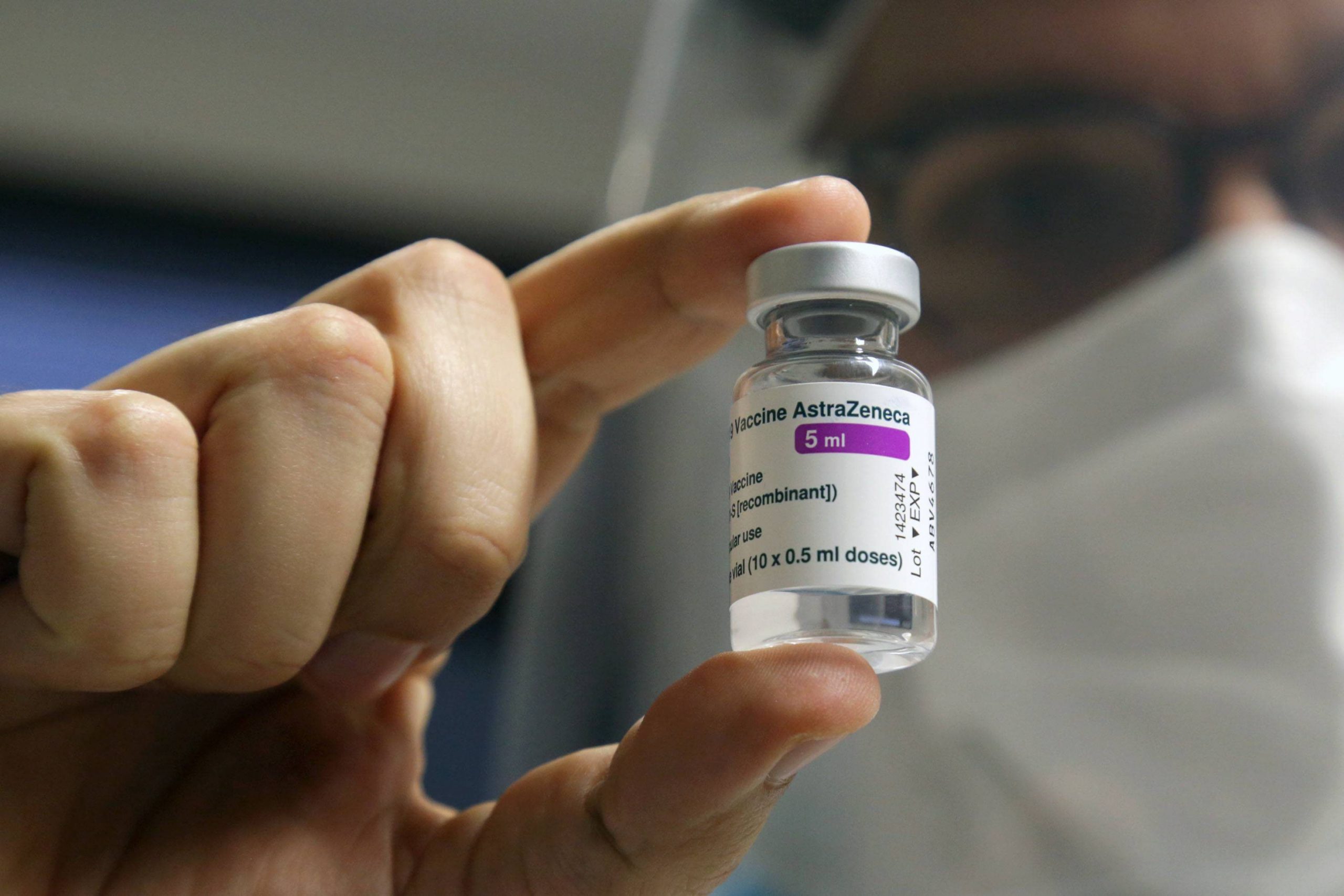 Costa Blanca residents in Spain waiting for their second AstraZeneca injection will start getting jab dates from Friday