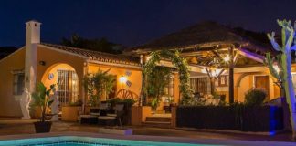 BREAK WITH GAMBLING ADDICTION: Experts Villa Paradiso give advice Villa Paradiso Nightview