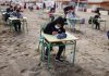 CLASSROOM ON THE SAND as youngsters hit the local beach for COVID-safe lessons on Spain’s Mar Menor beach class murcia