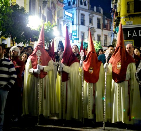 Semana Santa En Sevilla, Incienso Imagen de archivo - Imagen de turista,  humo: 67066389