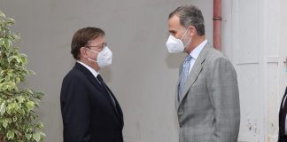 ROYAL VISIT: King Felipe VI lands in Castellon to take part in yearly business conference King Felipe (right) meets Valencian President Ximo Puig