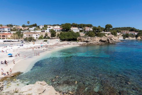 British Expats May Get A Surprise Knock On Their Door As A Costa Blanca Town In Spain Wants Them Properly Registered