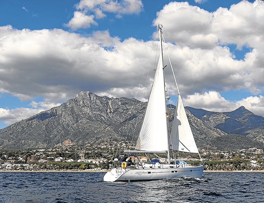Cascada Yacht