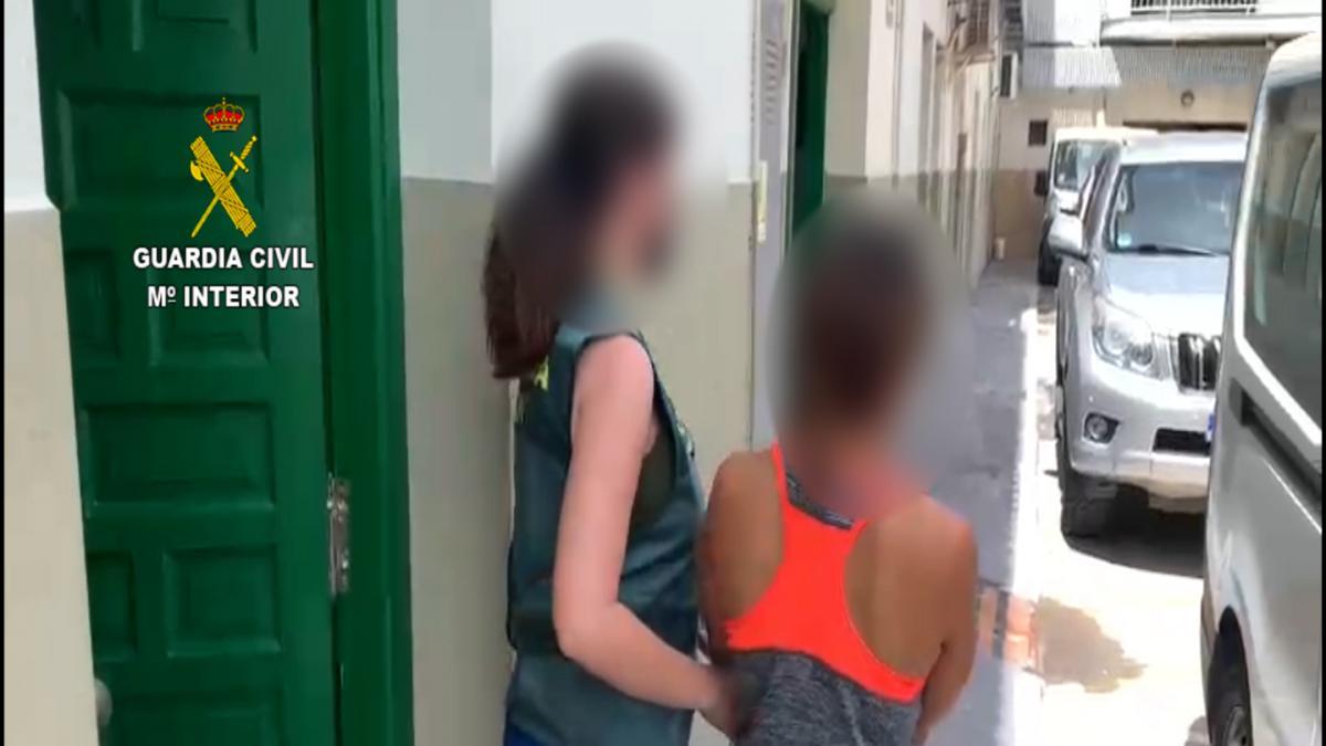 Bogus Pimps And Prostitute Extorted Money With Violent Threats Against 'clients' Across Spain