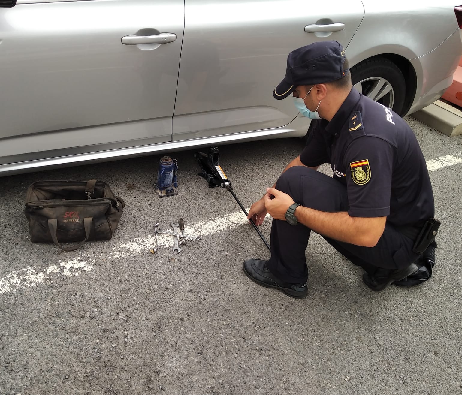 Crooks Steal Valuable Catalytic Converters From Cars Parked In A Costa Blanca City In Spain