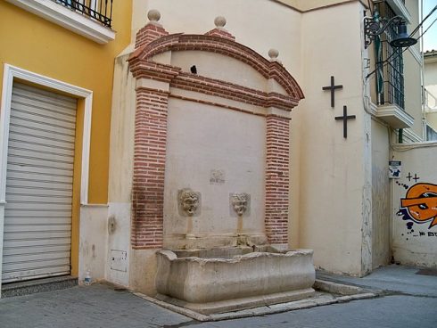 Fuente De Los Cristos