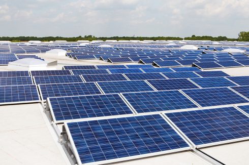 Repsol and Telefonica join forces to sell and install solar energy panels in Spain