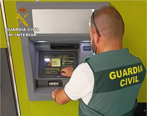 Fraudsters Scammed Bank Customers To Get Pin Numbers For Atm Withdrawals In Costa Blanca Area Of Spain