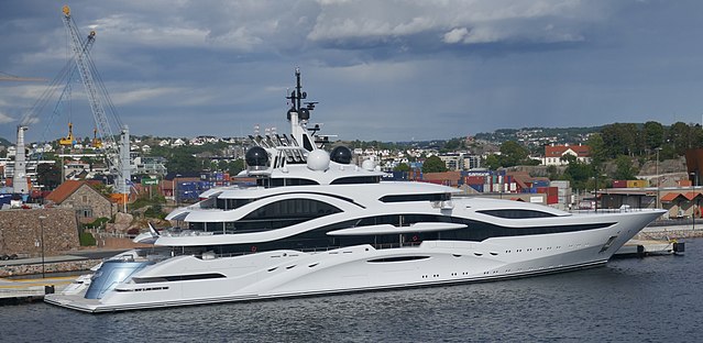 Superyacht ‘Al Lusail’ returns to the Spanish port of Malaga