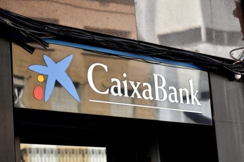 CaixaBank and Bankia customers in Spain are warned about new 'phishing' email con