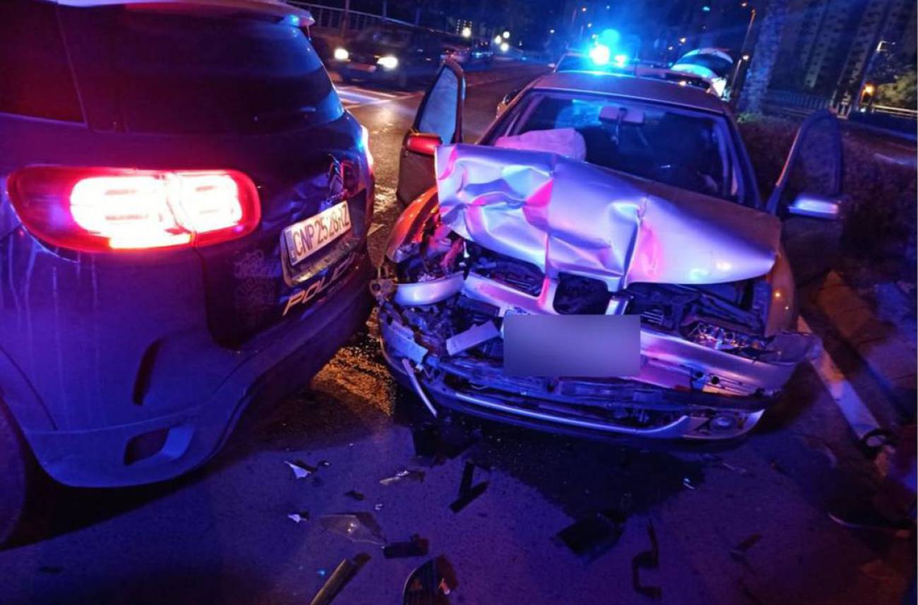 Benidorm Police Officers Dodge A Drunk Driver That Hurtled Towards Them On Spain's Costa Blanca