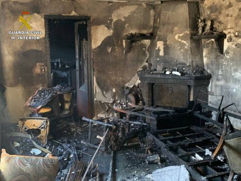 Family Feud Over Non Refunded Deposit Sees Rental Home Destroyed In Alicante Area Arson Attack In Spain