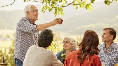 Spain extends pensionable retirement age