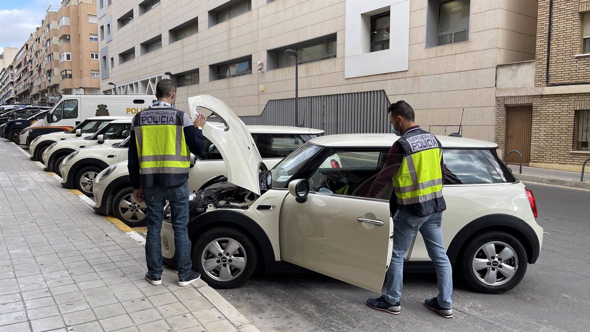 Costa Blanca conmen stole rental cars to sell off at dealership in Murcia region of Spain
