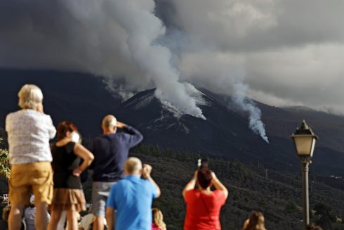 Seit über Zwei Monaten Aktiv: Der Vulkan Cumbre Vieja Auf La Palma