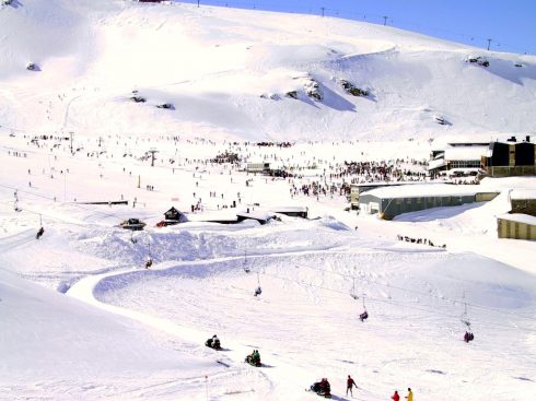 La Estacion De Esqui De Sierra Nevada