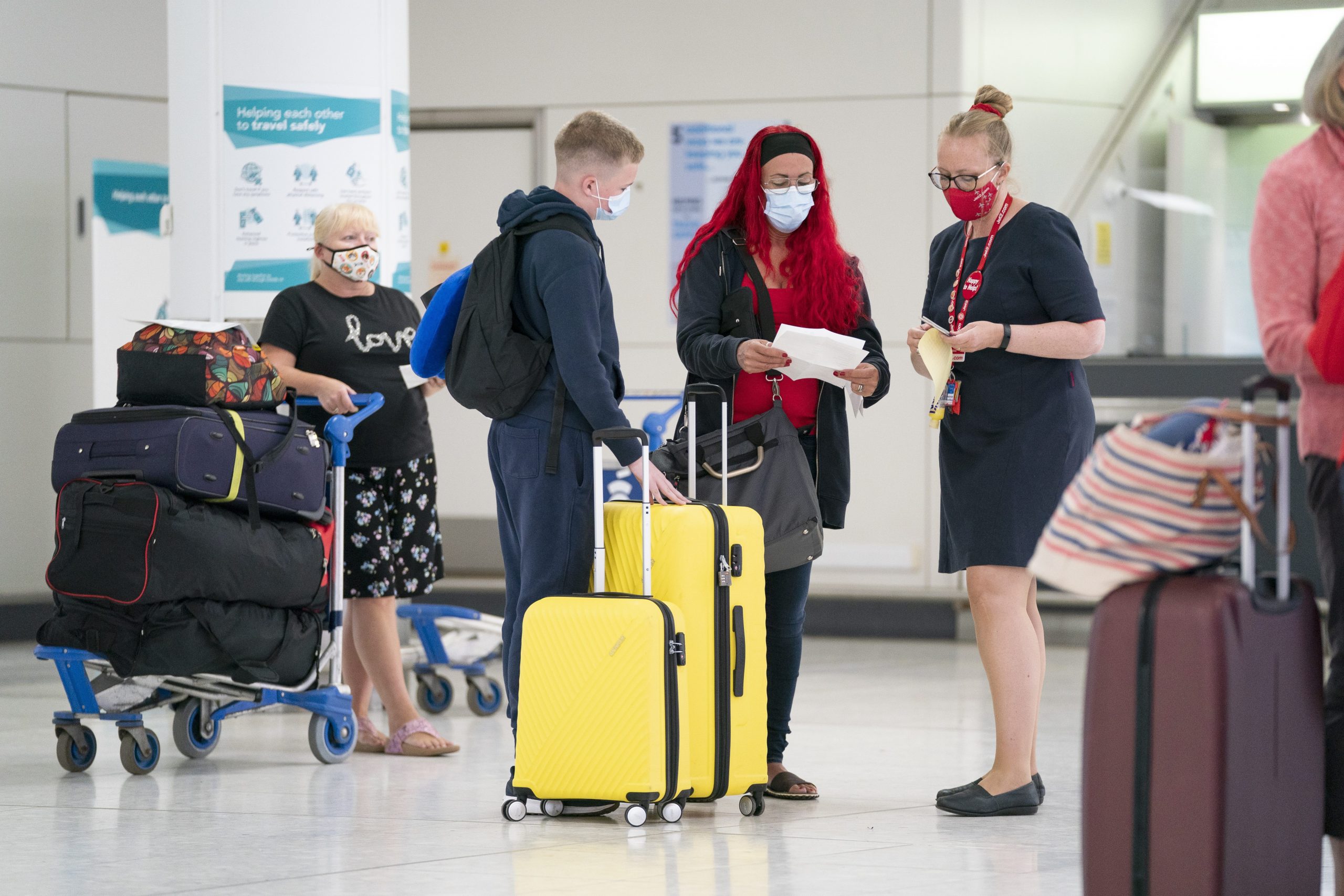 Coronavirus airport Cordon Press