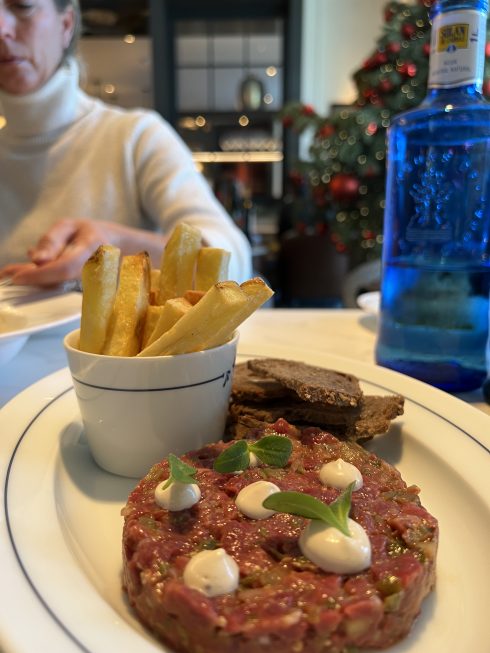 Beef Tartare Villa Magna Las Brasas