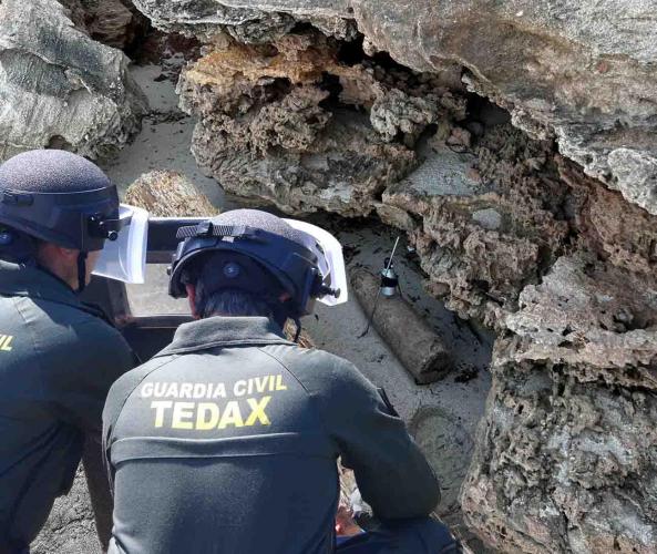 Bomb squad called in after ‘explosive device’ found on a beach in Spain’s Marbella Tedax