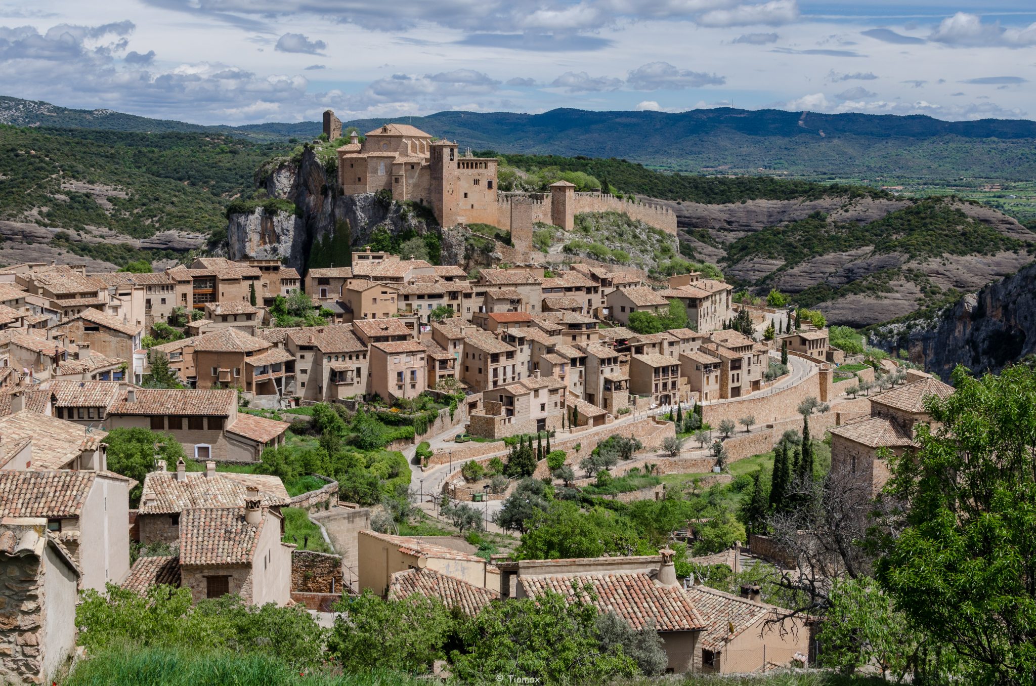 Discover ten of the most beautiful mountain villages in Spain Olive