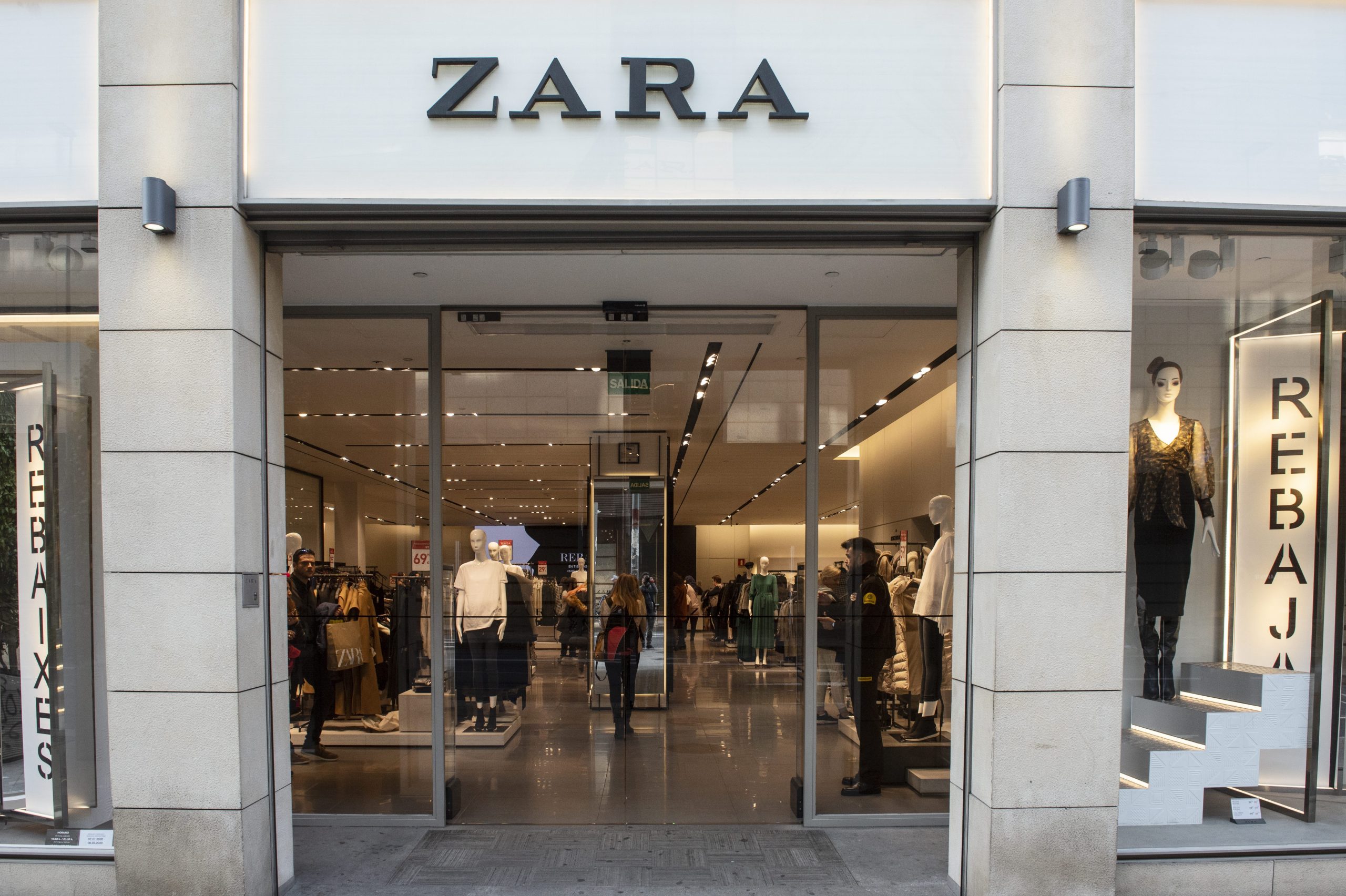 bershka zara