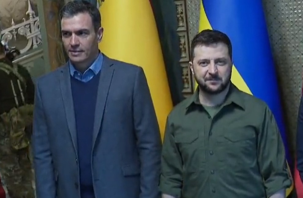 Pedro Sanchez and Volodymyr  Zelensky in Ukraine