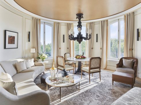 Madrid Turretsuite Livingroom