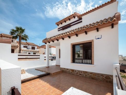 3 bedroom Villa for sale in Villamartin - € 229