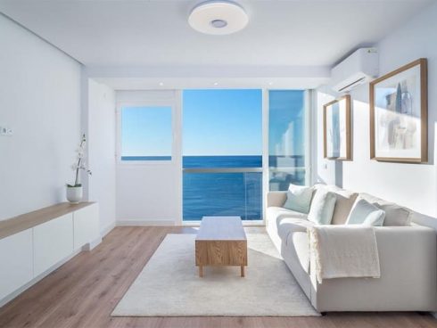 2 bedroom Apartment for sale in Calahonda - € 310