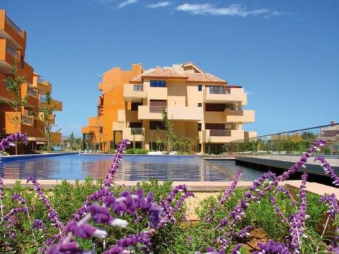 2 bedroom Apartment for sale in Sotogrande - € 400