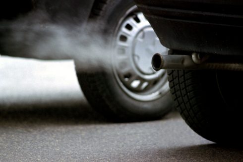 City centre restrictions to cut high polluting cars start next year in major centres of Spain