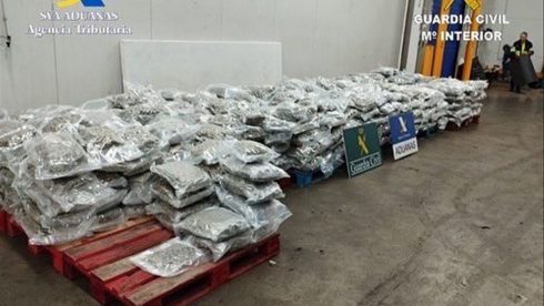 Lettuce lorry carrying marijuana worth €3.7 million pulled over in Spain's Bilbao before boarding Ireland-bound ferry