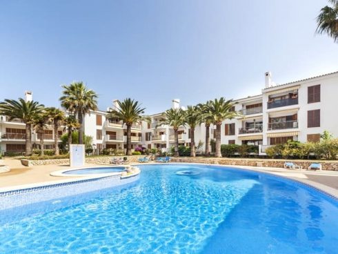 2 bedroom Apartment for sale in Son Caliu - € 450