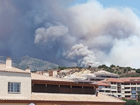 UPDATE: More than 3,000 evacuated from fire on the Costa del Sol