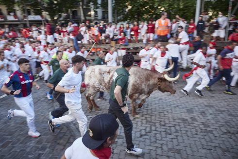 Segundo Encierro De Las Fiestas De San Fermin En Pamplona