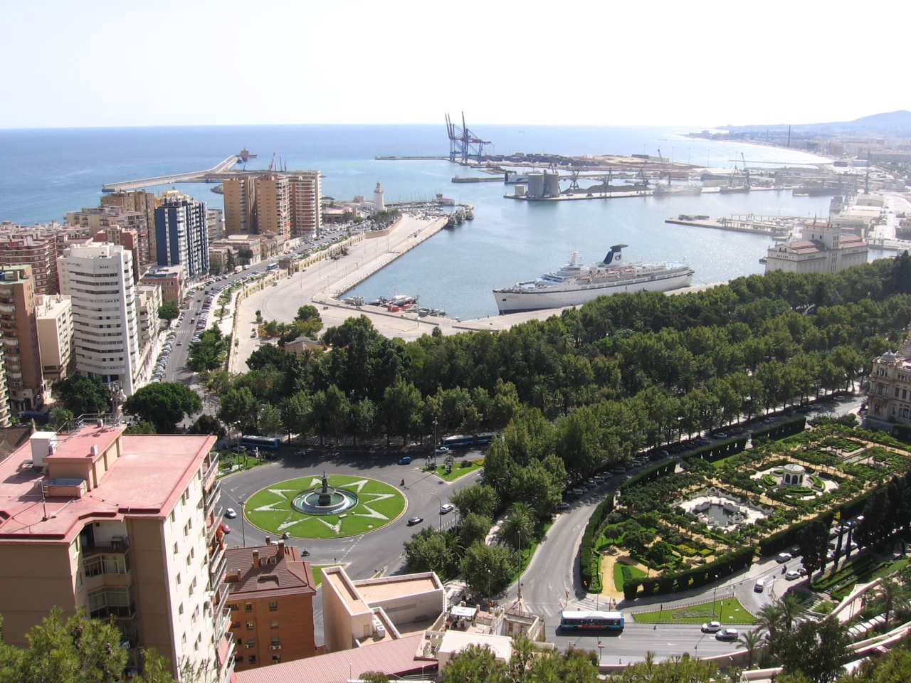 Luxury tourism grows by 30% in Spain’s Malaga
– News X