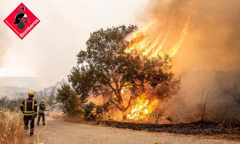 1,500 People Evacuated As Worst Fire Seen In A Decade Rages On In Alicante Province Area Of Spain