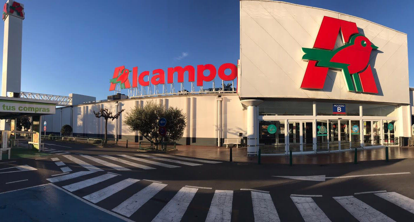 La cadena de supermercados Alcampo compra 235 tiendas y almacenes de DIA en España