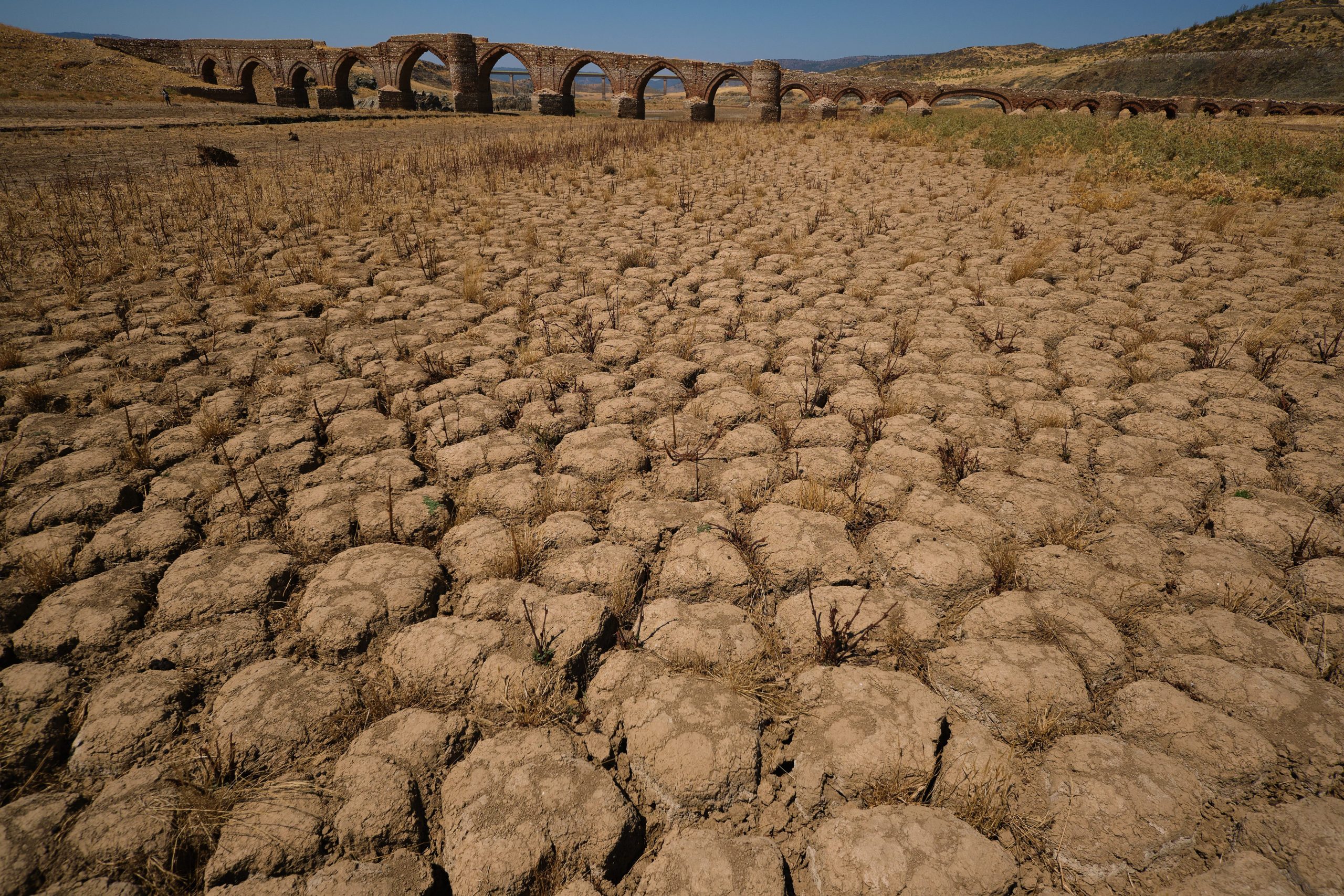 Secretos de las profundidades: a medida que los embalses se secan en toda España, emergen sitios antiguos perdidos hace mucho tiempo