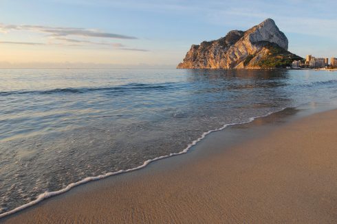 Busy Costa Blanca Beach In Spain Bars Swimmers Due To Possible Water Pollution