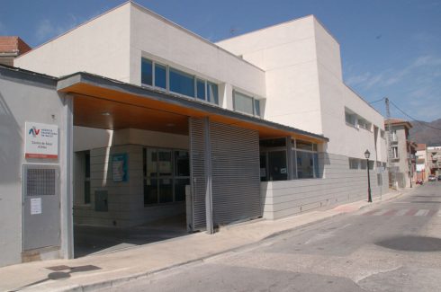 Costa Blanca health centre in Spain gets daubed with graffiti after patient refuses to wear protective mask