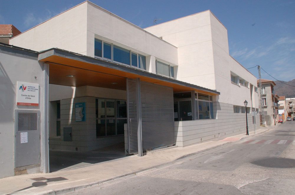 Health Centre On Spain's Costa Blanca Gets Daubed With Covid Grafitti After Patient Refuses To Wear Mask
