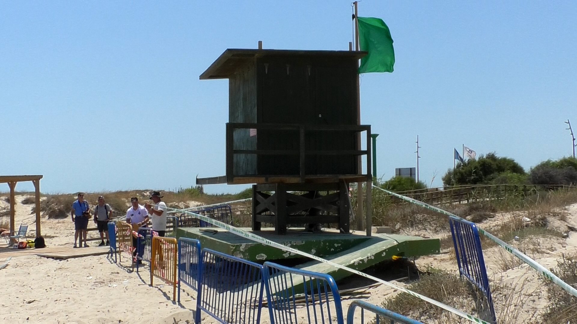 Teenager Dies On Mar Menor Beach In Spain After Lifeguard Watchtower Partially Collapses
