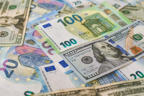 Currency movements pound sterling euro dollar