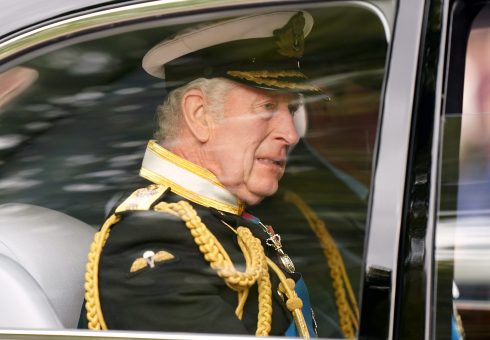 El Rey Carlos Iii Llega A Westminster Abbey